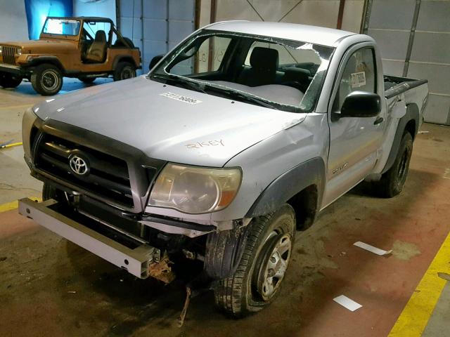 5TEPX42N56Z280548 - 2006 TOYOTA TACOMA SILVER photo 2