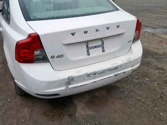 YV1390MS1A2491869 - 2010 VOLVO S40 2.4I WHITE photo 9