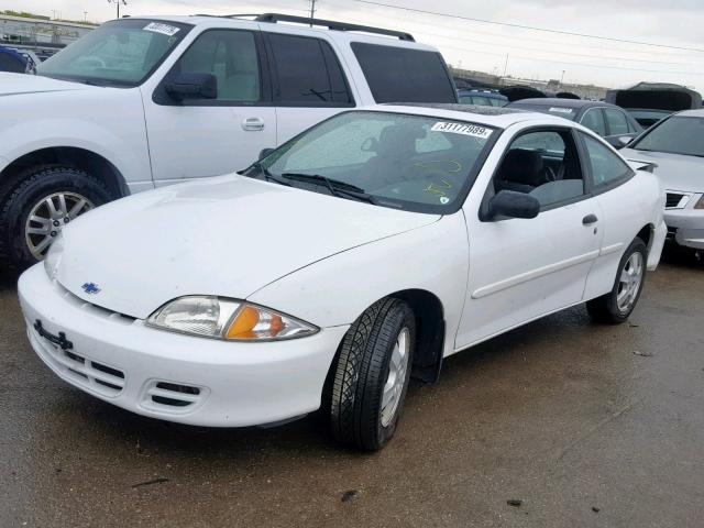 1G1JS124327333302 - 2002 CHEVROLET CAVALIER L WHITE photo 2