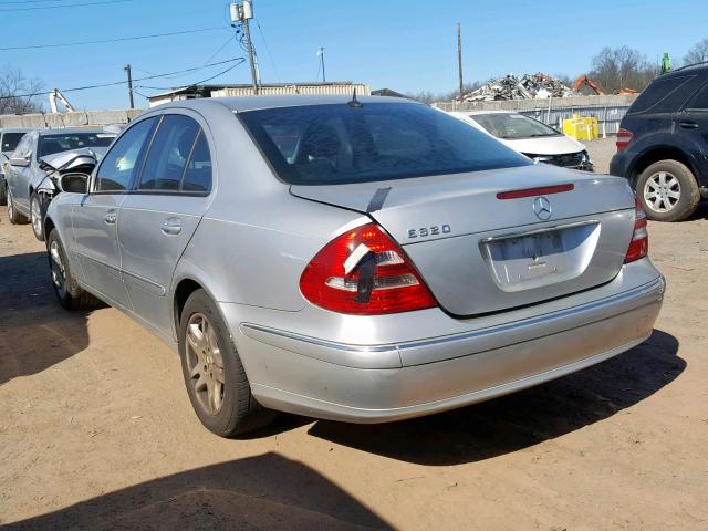 WDBUF65J84A399243 - 2004 MERCEDES-BENZ E 320 GRAY photo 3