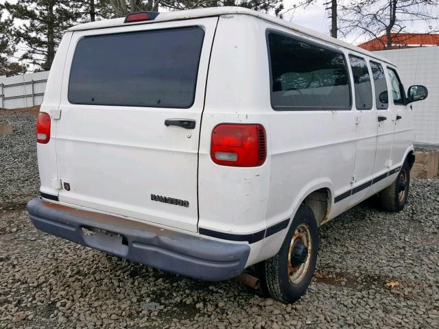 2B7KB31Y32K109210 - 2002 DODGE RAM VAN B3 WHITE photo 4