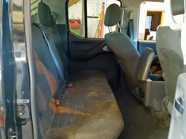 1N6AD07W86C448526 - 2006 NISSAN FRONTIER C BLACK photo 6