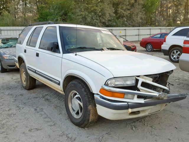 1GNDT13WXX2254240 - 1999 CHEVROLET BLAZER WHITE photo 1