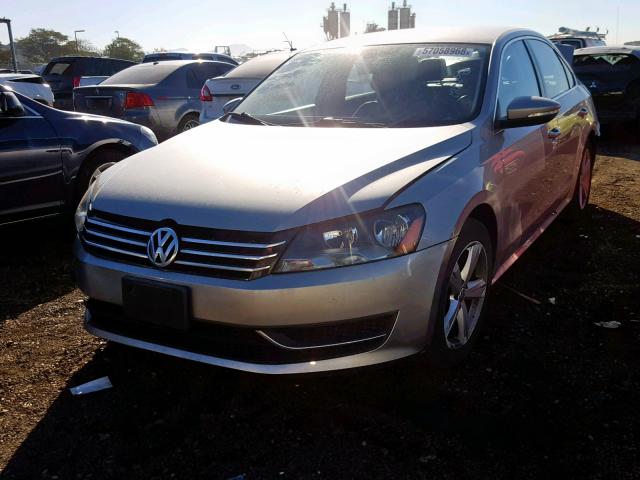 1VWBP7A39CC044309 - 2012 VOLKSWAGEN PASSAT SE GRAY photo 2