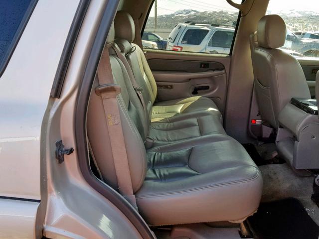 1GKEK13ZX4J113703 - 2004 GMC YUKON SILVER photo 6