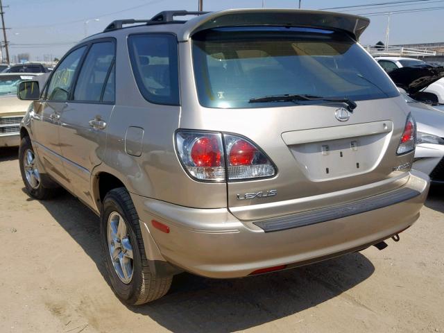 JTJGF10U320147810 - 2002 LEXUS RX 300 GOLD photo 3