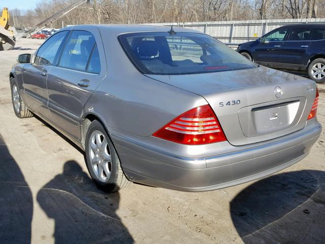 WDBNG83J24A430678 - 2004 MERCEDES-BENZ S 430 4MAT GRAY photo 3