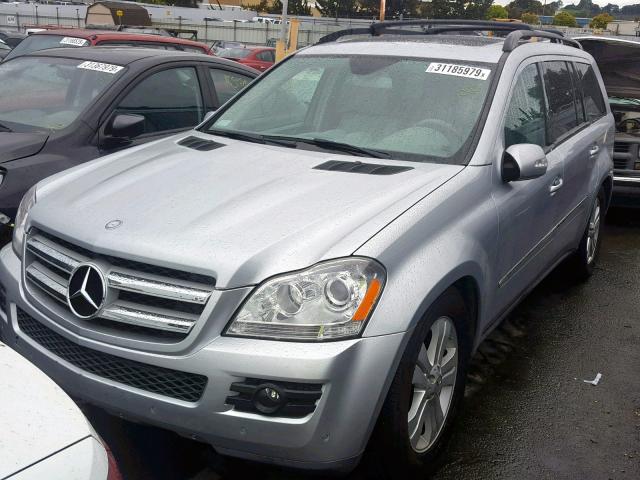 4JGBF71E07A256522 - 2007 MERCEDES-BENZ GL 450 4MA SILVER photo 2