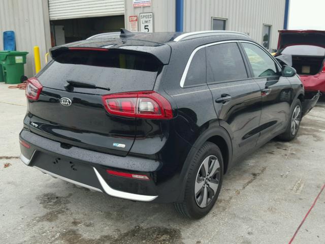 KNDCB3LC9H5085501 - 2017 KIA NIRO FE BLACK photo 4