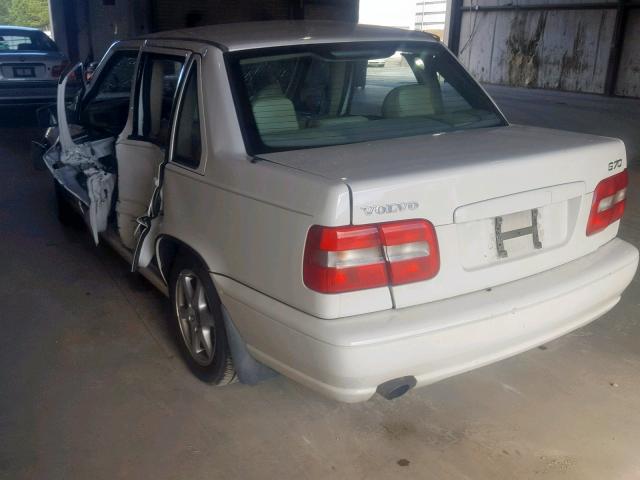 YV1LS55A6X2610127 - 1999 VOLVO S70 WHITE photo 3