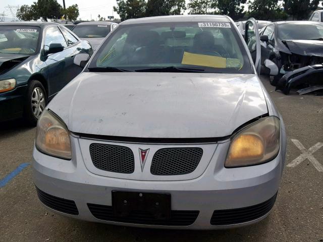 1G2AL15F277211561 - 2007 PONTIAC G5 SILVER photo 9