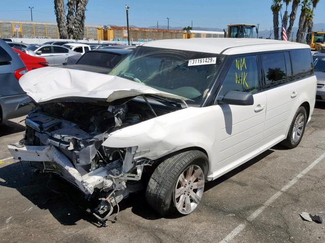 2FMGK5BC5BBD17024 - 2011 FORD FLEX SE WHITE photo 2