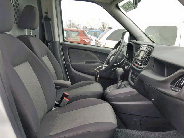 ZFBERFBT5F6952961 - 2015 RAM PROMASTER 白色 照片 5