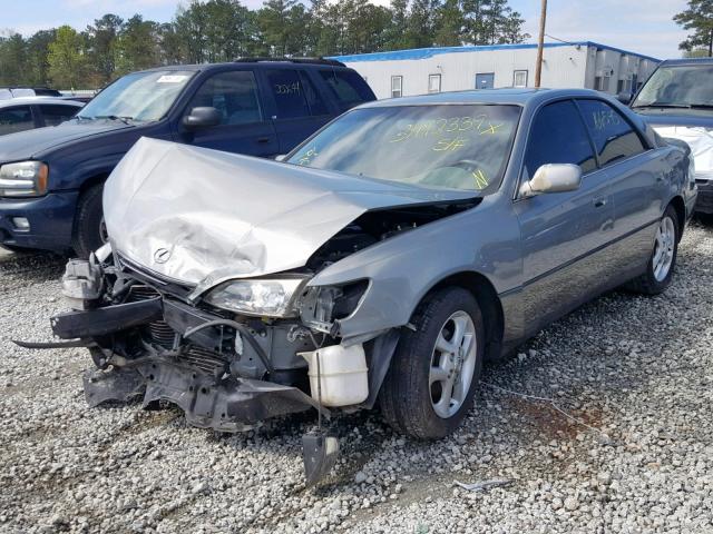 JT8BF28G115108313 - 2001 LEXUS ES 300 GRAY photo 2