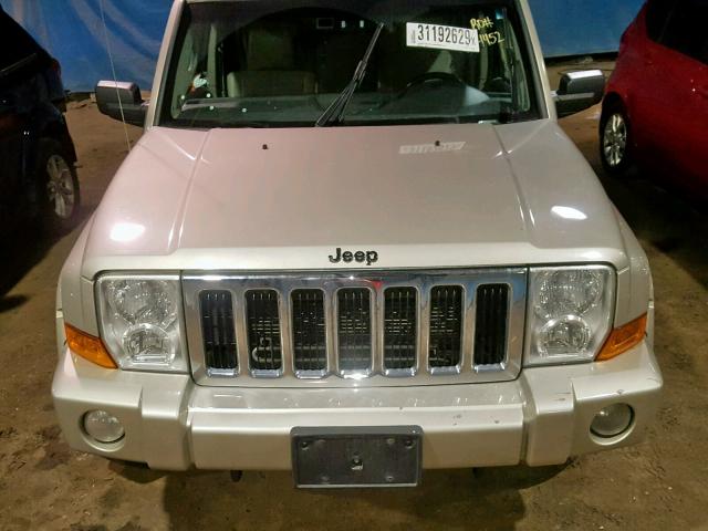 1J8HG58P27C520506 - 2007 JEEP COMMANDER GOLD photo 7