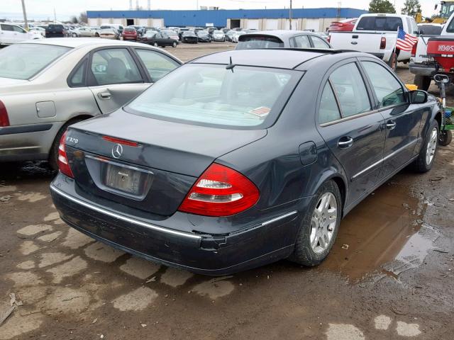 WDBUF65J53A158805 - 2003 MERCEDES-BENZ E 320 GRAY photo 4