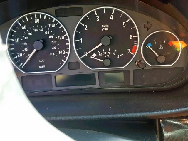 WBAEV53445KM39374 - 2005 BMW 330 I SILVER photo 8