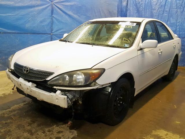 4T1BE32K82U069391 - 2002 TOYOTA CAMRY LE WHITE photo 2