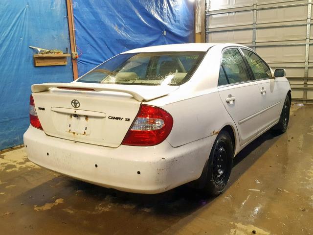 4T1BE32K82U069391 - 2002 TOYOTA CAMRY LE WHITE photo 4