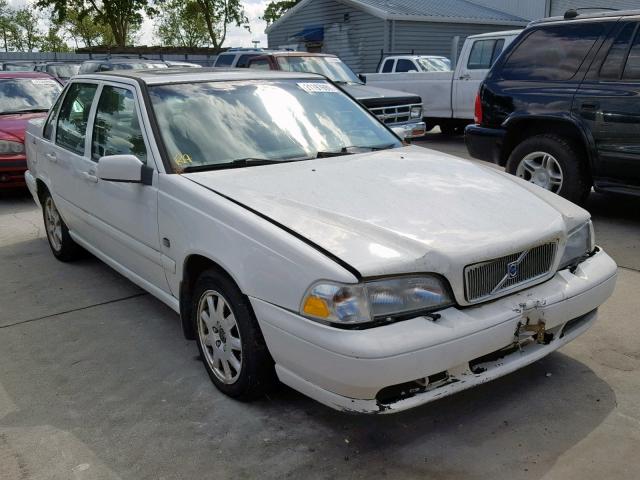 YV1LS56D2X2602972 - 1999 VOLVO S70 GLT WHITE photo 1