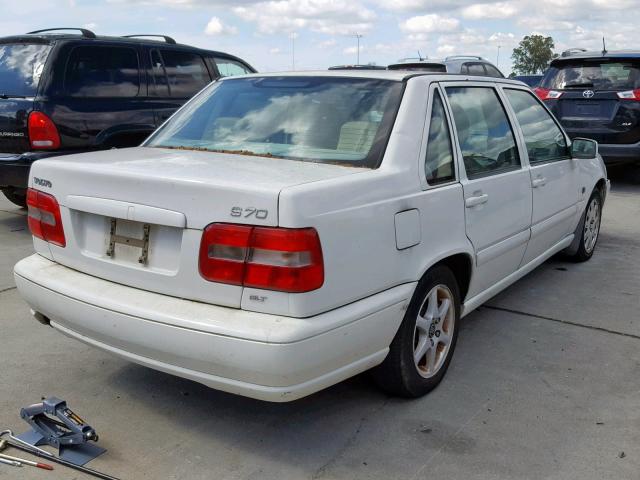 YV1LS56D2X2602972 - 1999 VOLVO S70 GLT WHITE photo 4