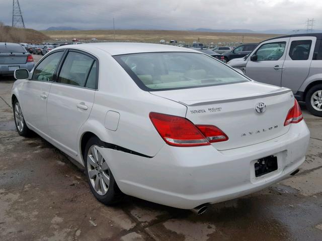 4T1BK36B86U111308 - 2006 TOYOTA AVALON XL WHITE photo 3