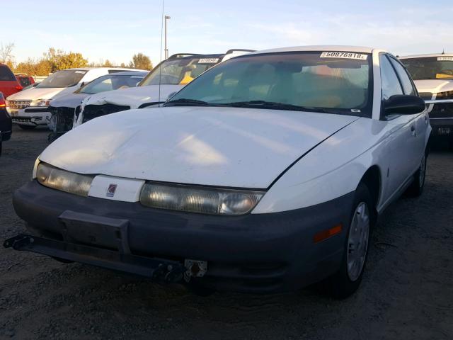 1G8ZG5285WZ182649 - 1998 SATURN SL1 WHITE photo 2