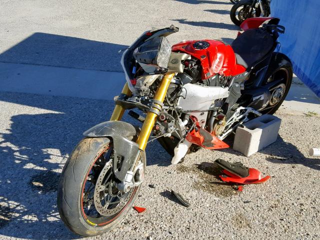 ZDMDAGNW3JB000475 - 2018 DUCATI PANIGALE V RED photo 2