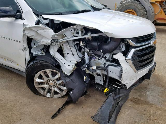 1GNERFKW5JJ116796 - 2018 CHEVROLET TRAVERSE L WHITE photo 9