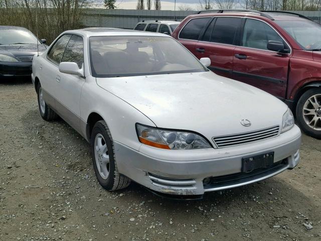 JT8GK13T2R0012828 - 1994 LEXUS ES 300 WHITE photo 1