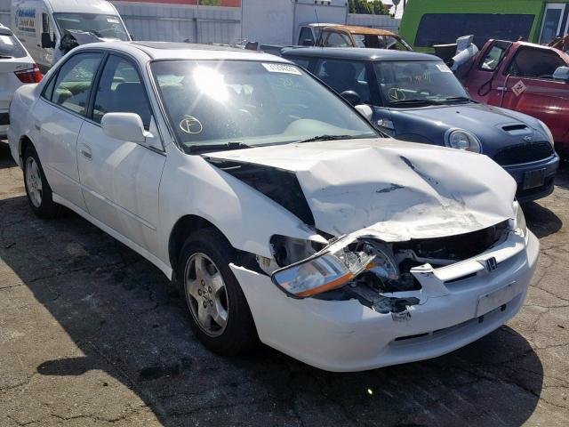 1HGCG1659XA068322 - 1999 HONDA ACCORD EX WHITE photo 1