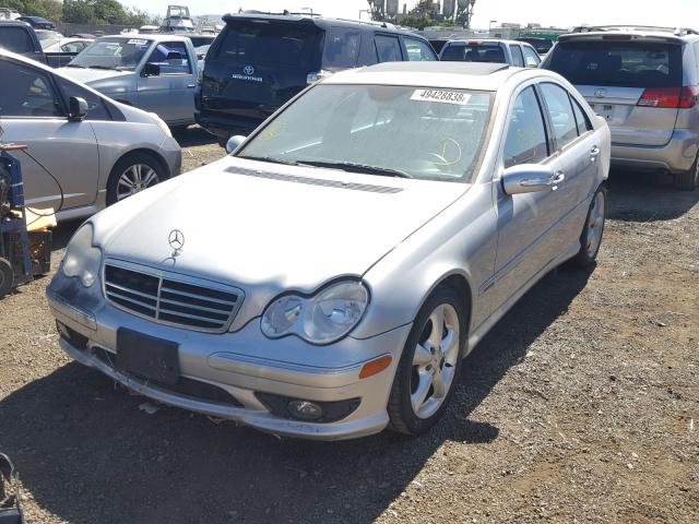 WDBRF40J25F604223 - 2005 MERCEDES-BENZ C 230K SPO SILVER photo 2