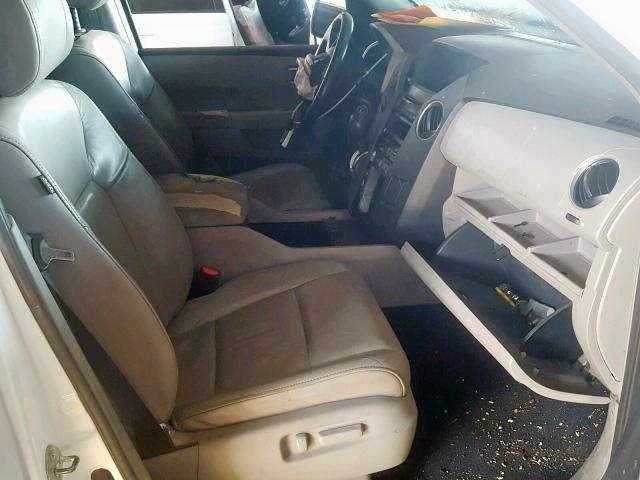 5FNYF3H55BB025399 - 2011 HONDA PILOT EXL WHITE photo 5