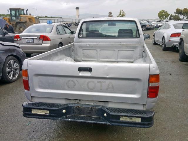 JT4RN81R9K0000263 - 1989 TOYOTA PICKUP 1/2 GRAY photo 6