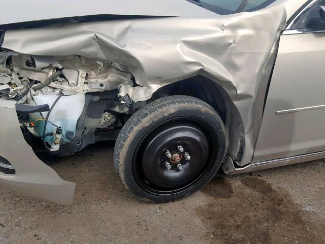 1G1ZC5E04CF246791 - 2012 CHEVROLET MALIBU 1LT GOLD photo 9