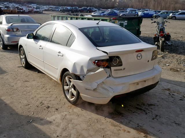 JM1BK123161500445 - 2006 MAZDA 3 S WHITE photo 3