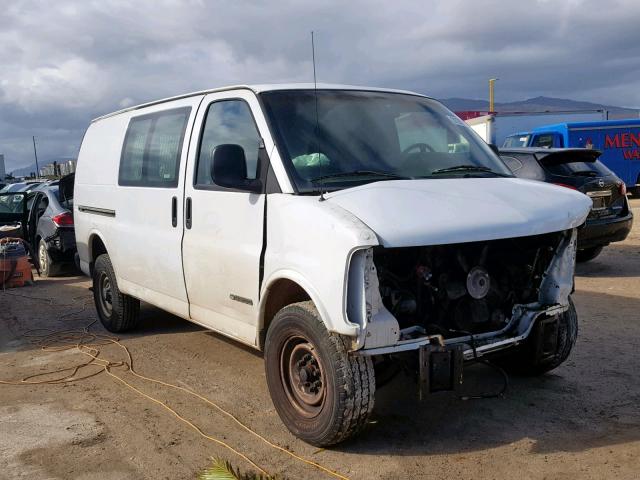 1GCHG35R0W1063335 - 1998 CHEVROLET EXPRESS G3 WHITE photo 1