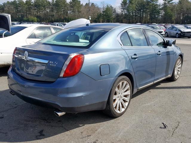 1LNHL9ER9AG607976 - 2010 LINCOLN MKS BLUE photo 4