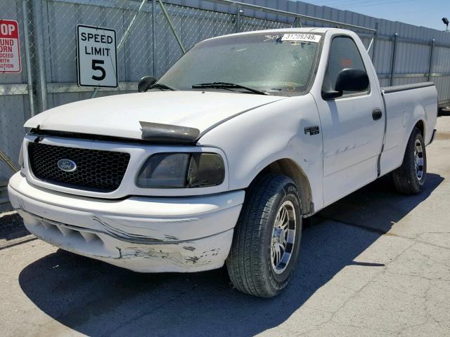 2FTRF17224CA87210 - 2004 FORD F-150 HERI WHITE photo 2