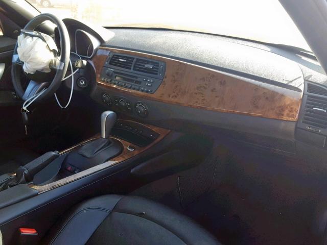 4USBT53535LU11543 - 2005 BMW Z4 3.0 GRAY photo 9