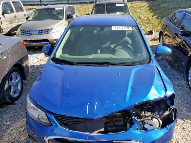1G1JB5SH1H4114374 - 2017 CHEVROLET SONIC LS BLUE photo 7