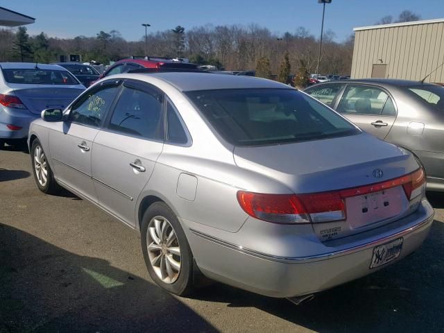 KMHFC46F56A040383 - 2006 HYUNDAI AZERA SE GRAY photo 3