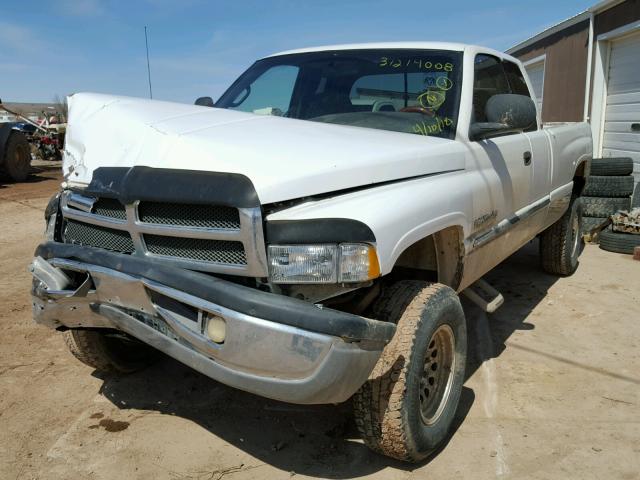 1B7KF23W51J160549 - 2001 DODGE RAM 2500 WHITE photo 2