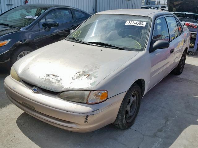 1Y1SK5280WZ425334 - 1998 CHEVROLET GEO PRIZM BEIGE photo 2