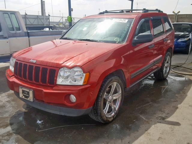 1J8HS48N95C557704 - 2005 JEEP GRAND CHER RED photo 2