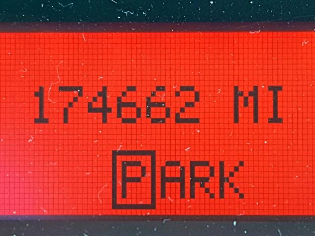 2G2WP552361259418 - 2006 PONTIAC GRAND PRIX SILVER photo 8