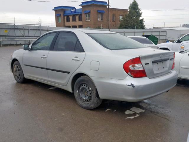 4T1BE32K13U742846 - 2003 TOYOTA CAMRY LE SILVER photo 3