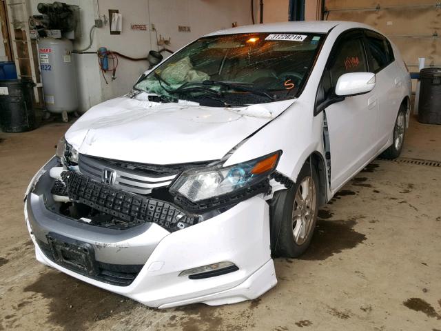 JHMZE2H78AS021656 - 2010 HONDA INSIGHT EX WHITE photo 2