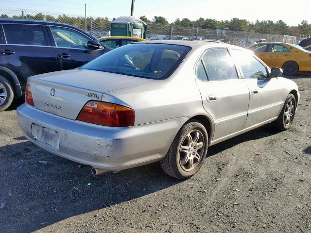 19UUA5645XA011748 - 1999 ACURA 3.2TL SILVER photo 4