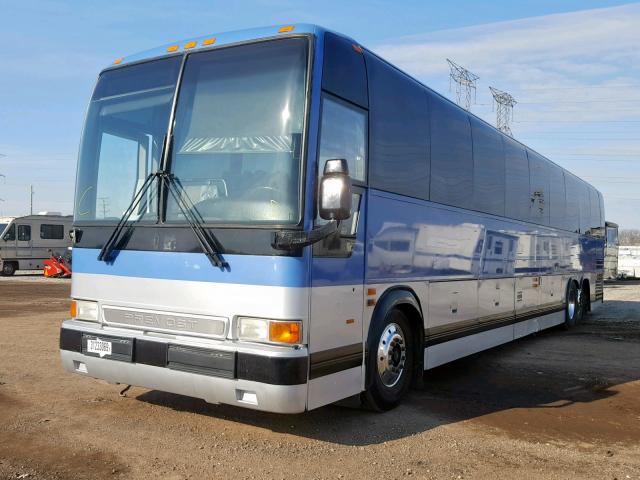 2PCX3349331028013 - 2003 PREVOST BUS BLUE photo 2